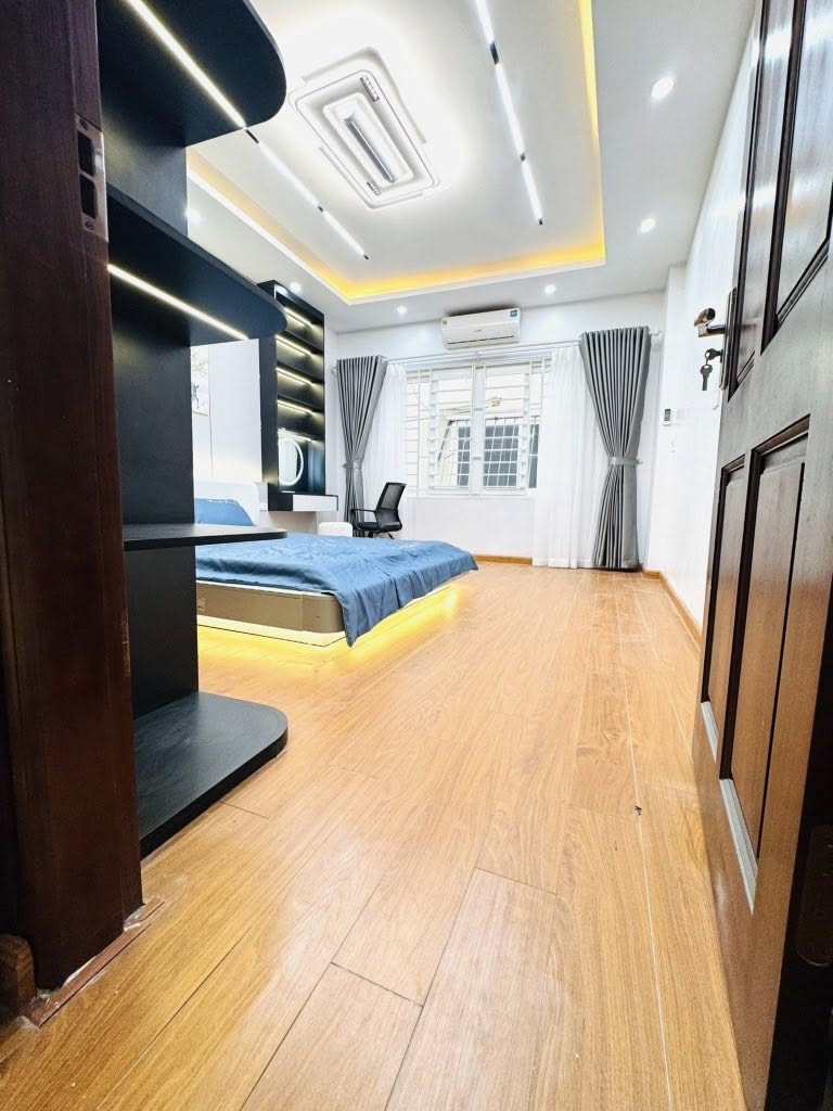 Bán nhà ngõ thông Phố Nguyễn Đình Hoàn Nghĩa Đô Cầu Giấy